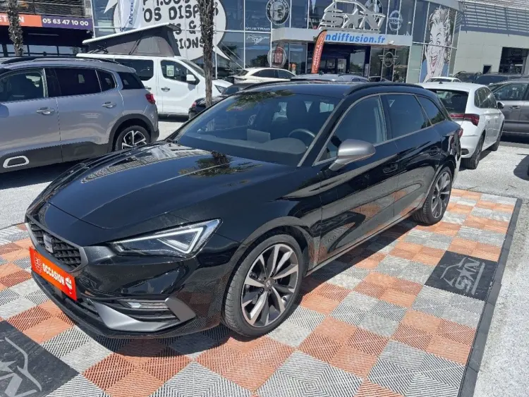 Seat LEON SPORTSTOURER 1.5 e-TSI 150 FR GPS Caméra Keyless