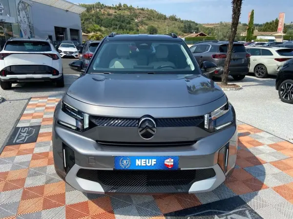 Citroën C3 AIRCROSS Hybride 145 e-DCS6 MAX Toit Noir - Photo 2